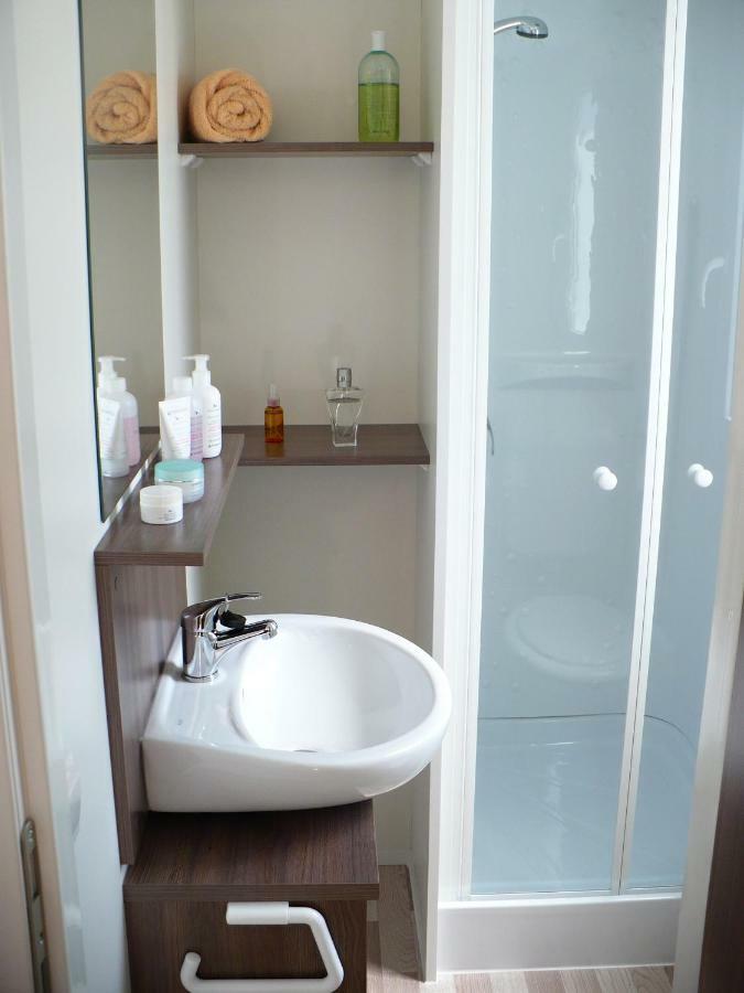 Victoria Mobilehome In Solaris Fkk Naturist Camping Resort ポレッチ エクステリア 写真